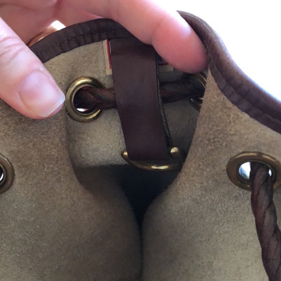 Dooney and Bourke tan and dark brown bag - Picture 14 of 14